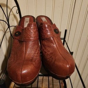 MIA Wooden Retro 70s Style Clogs